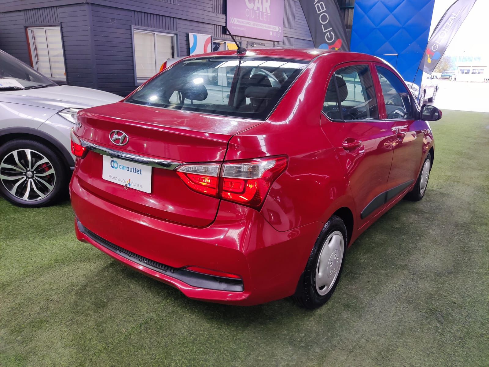 Hyundai GRAND I10 4X2 1.2 2018 - Imagen 5 de 14