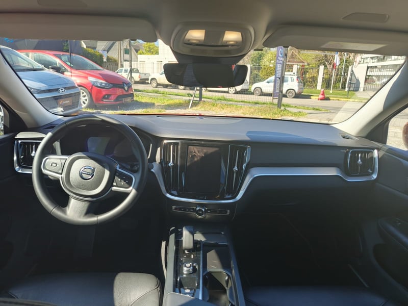 Volvo S60 II B4 2.0 AUT 2023 - Imagen 7 de 12