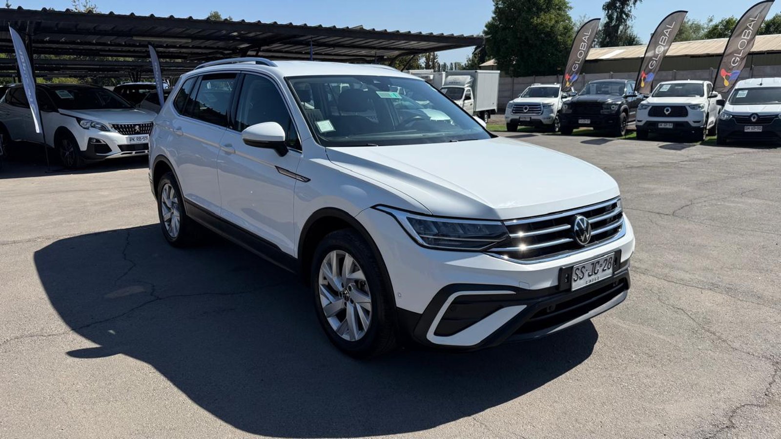 Volkswagen TIGUAN 1.4 AT 2023 - Imagen 7 de 20