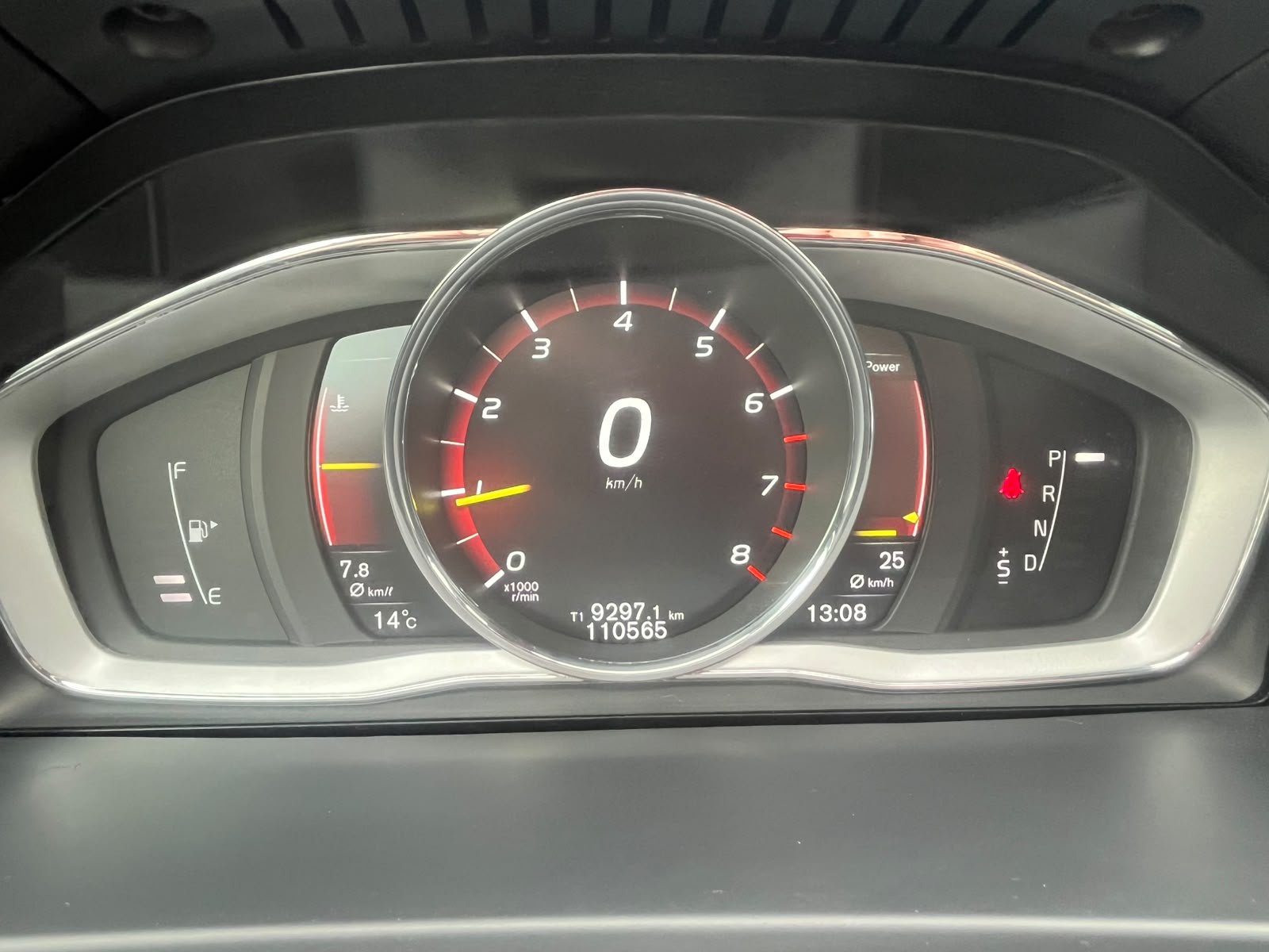 Volvo S60 T3 COMFORT 2018 - Imagen 13 de 19