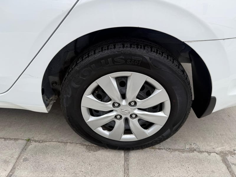 Hyundai VERNA CB 1.4 2020 - Imagen 19 de 20