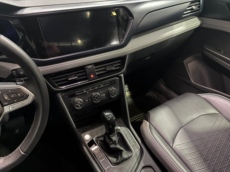 Volkswagen TAOS TSI 1.4 AT 2023 - Imagen 10 de 12