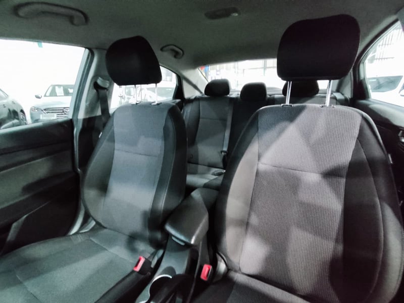 Hyundai ACCENT HCI 1.6 AUT 2023 - Imagen 8 de 13