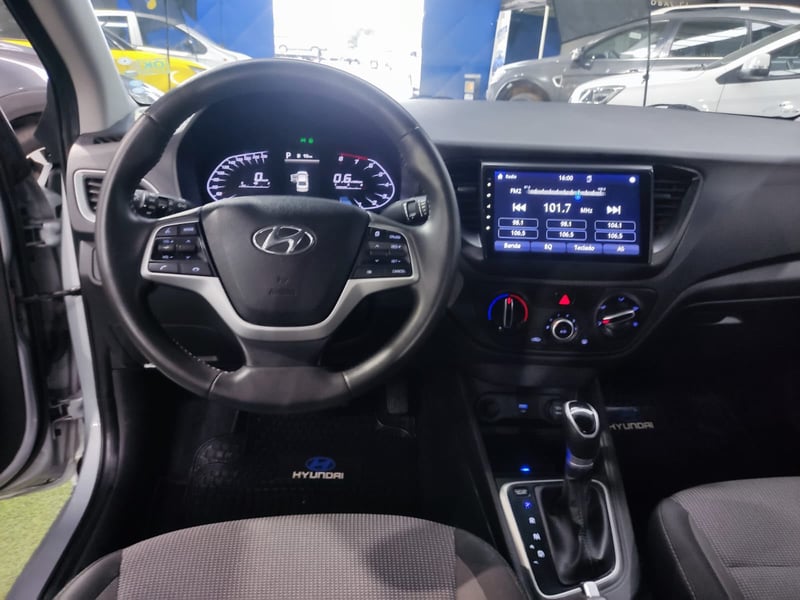 Hyundai ACCENT HCI 1.6 AUT 2023 - Imagen 10 de 13