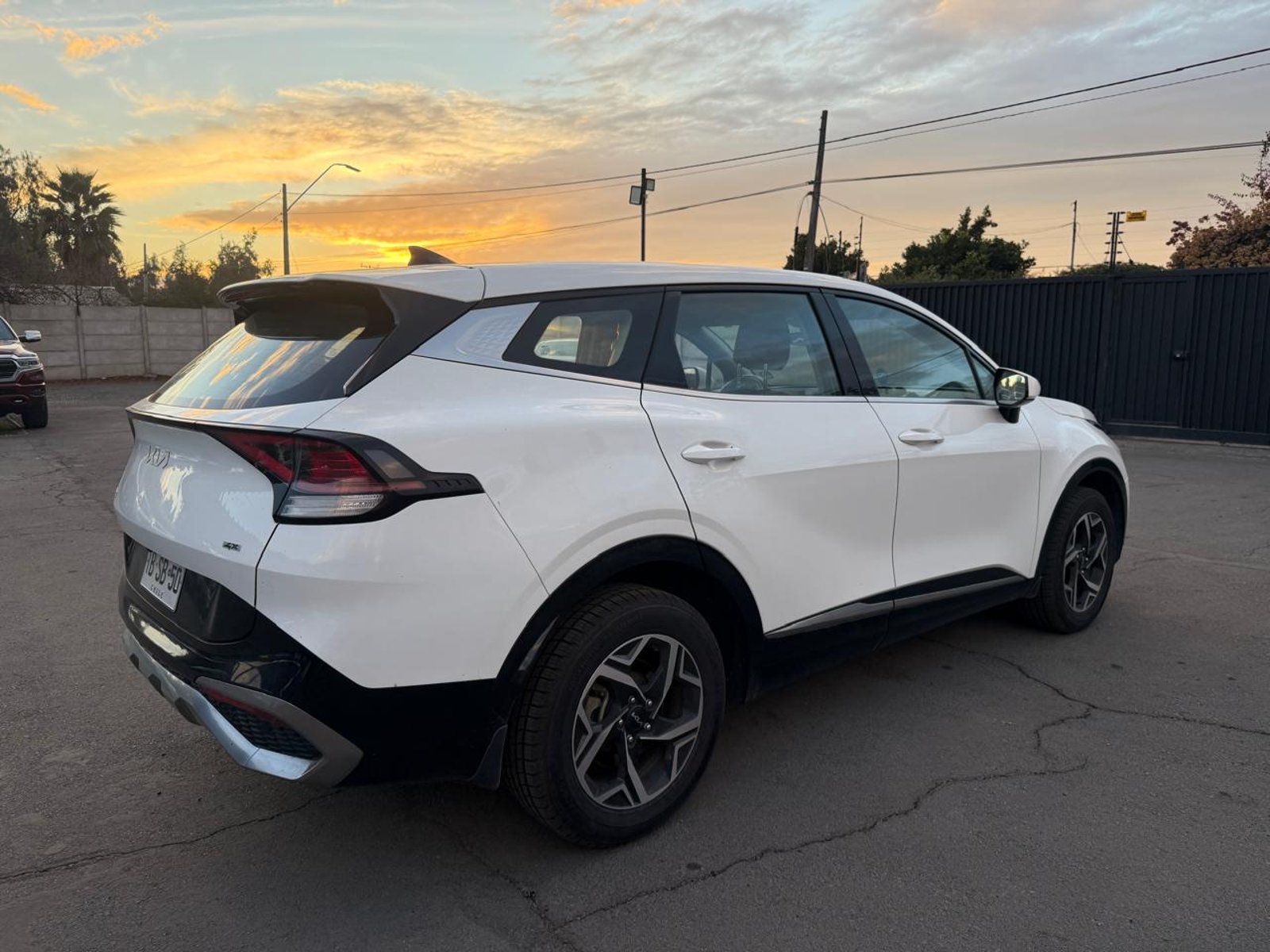 Kia SPORTAGE EX DVGT 4X4 1.6 AUT 2024 - Imagen 5 de 20