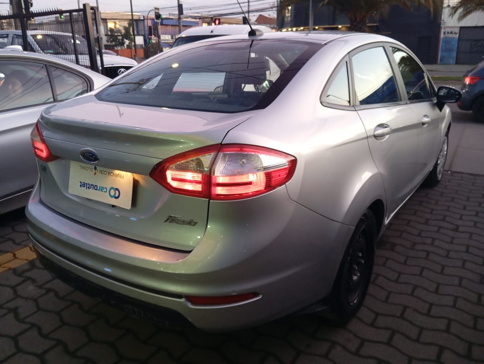 Ford FIESTA 1.6 2019 - Imagen 3 de 12