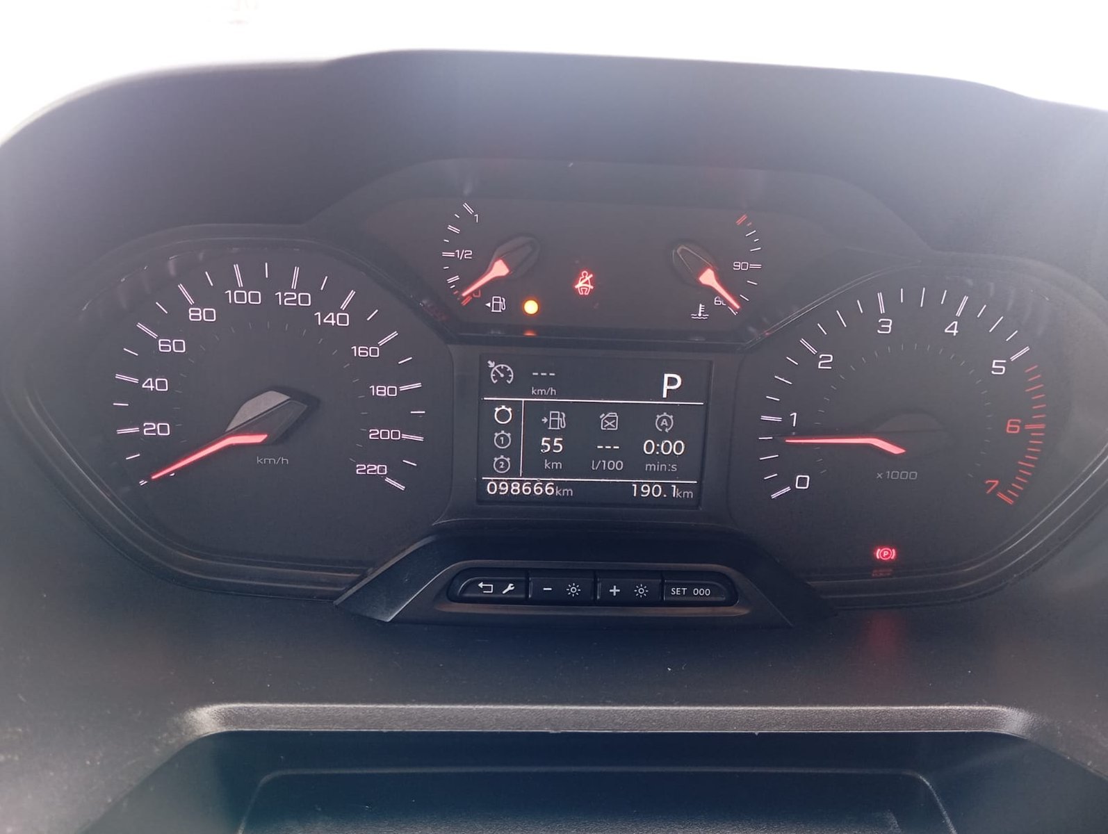 Peugeot RIFTER PURETECH 130 1.2 AUT 2023 - Imagen 10 de 13