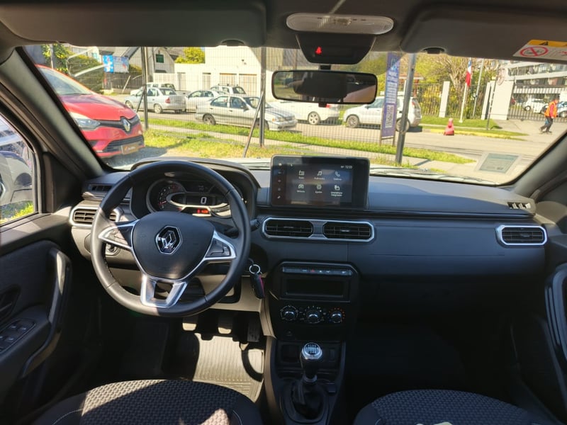 Renault OROCH ZEN 1.6 2025 - Imagen 7 de 11
