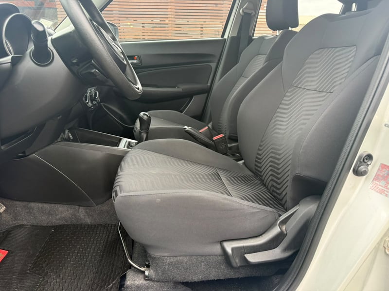 Suzuki SWIFT GL SPORT HB 1.2 2023 - Imagen 10 de 20