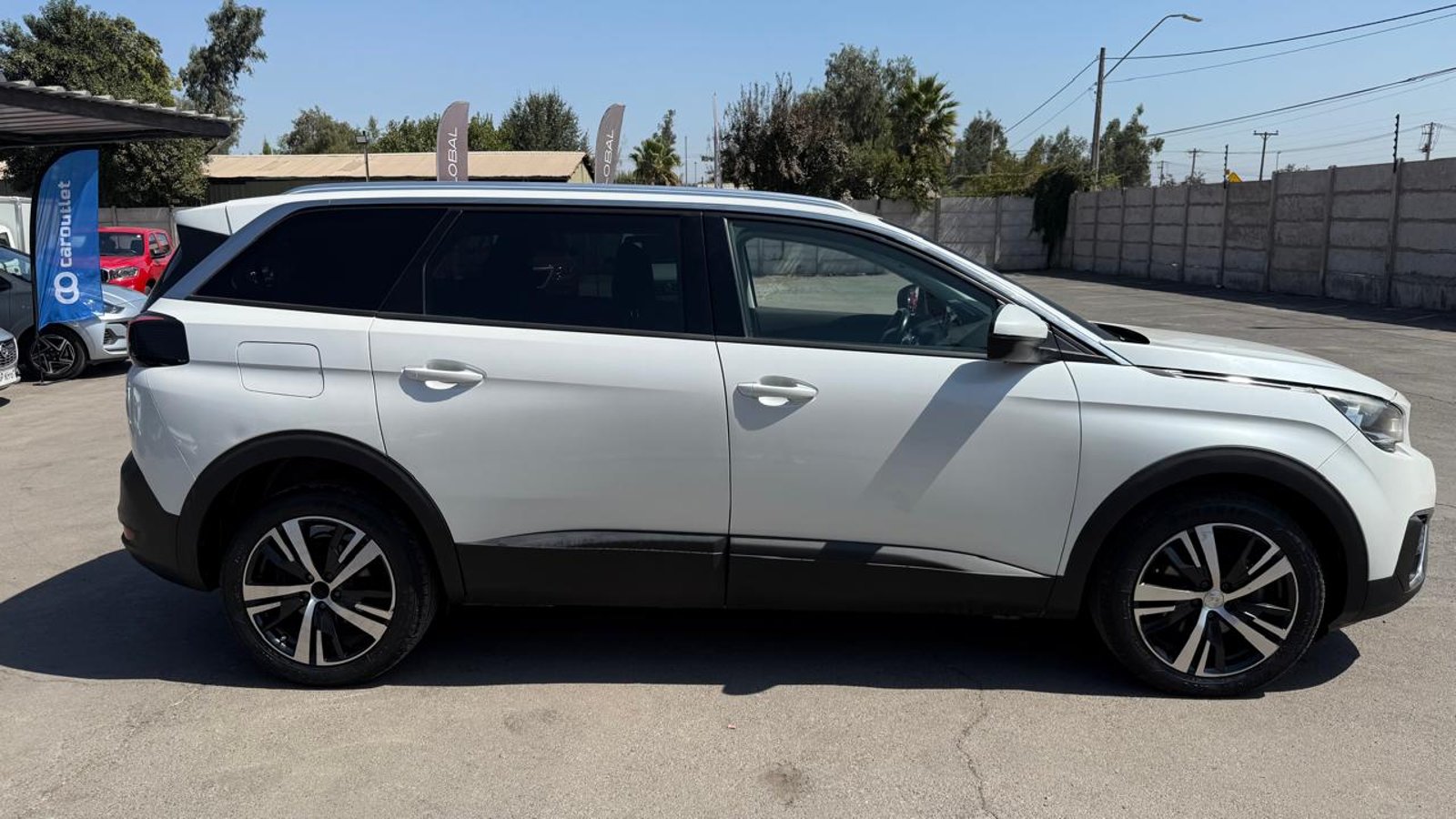 Peugeot 5008 BLUEHDI 130 1.5 AUT 2020 - Imagen 6 de 19