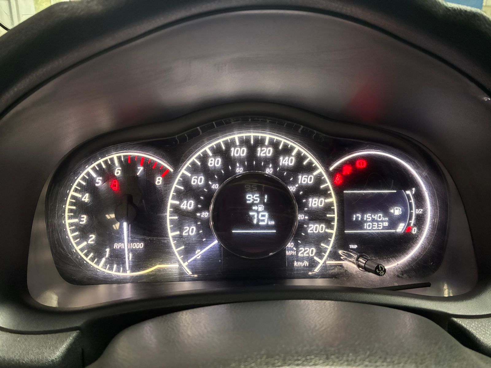 NISSAN NOTE SENSE 1.6 2016 - Imagen 8 de 11