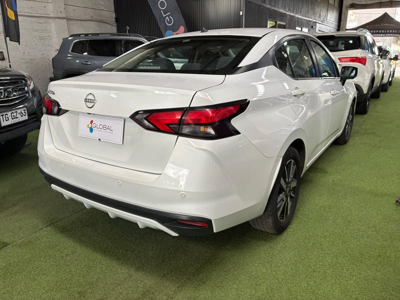 Nissan VERSA ADVANCE 1.6 AUT 2024 - Imagen 4 de 11