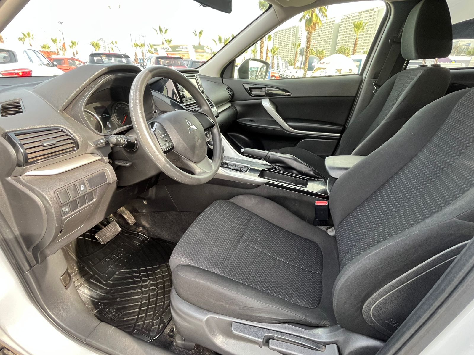 Mitsubishi ECLIPSE CROSS RX 1.5 AUT 2022 - Imagen 10 de 19