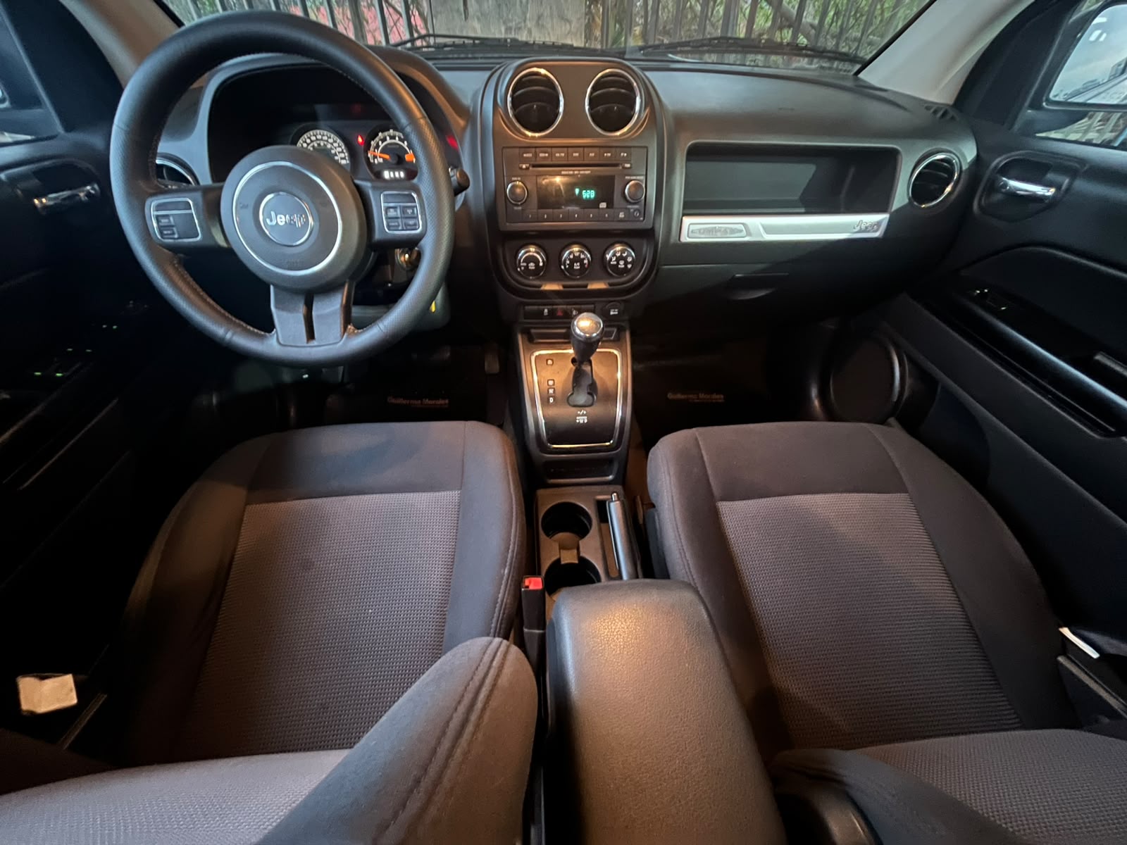 Jeep COMPASS SPORT 2.4 AUT 2015 - Imagen 10 de 16