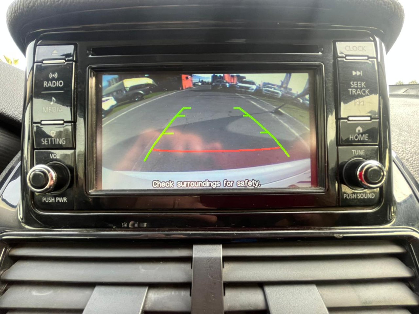 Mitsubishi ECLIPSE CROSS RX 1.5 AUT 2022 - Imagen 15 de 19