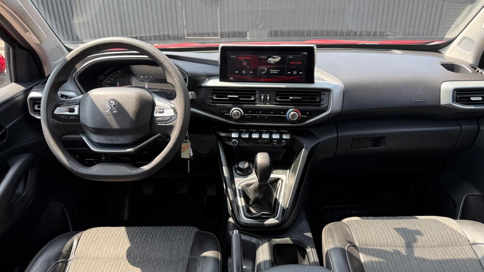 Peugeot LANDTREK 4X4 1.9 2023 - Imagen 12 de 20