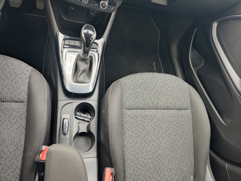 Opel CROSSLAND 1.2 AT 2024 - Imagen 9 de 11