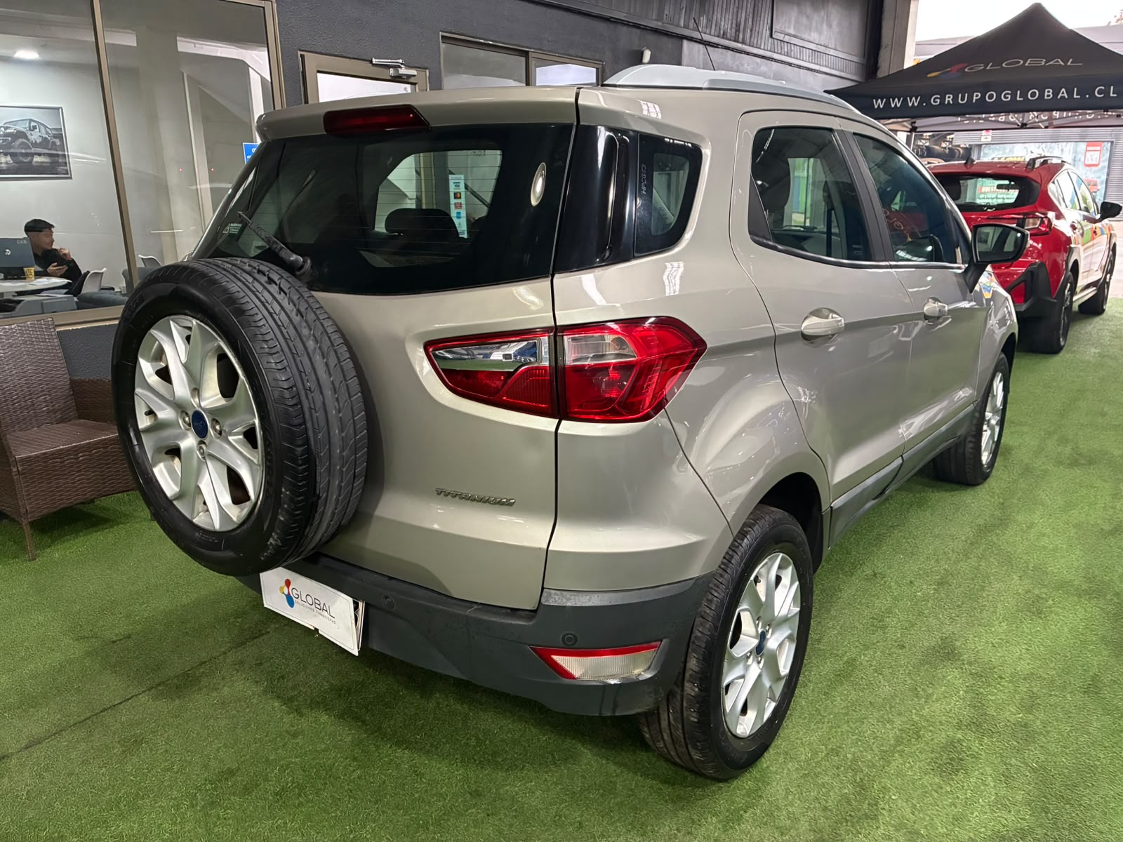 Ford ECOSPORT TITANIUM 1.5 2016 - Foto 4 de 11