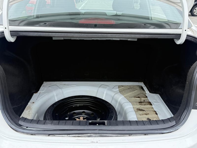 Hyundai VERNA CB 1.4 2020 - Imagen 20 de 20