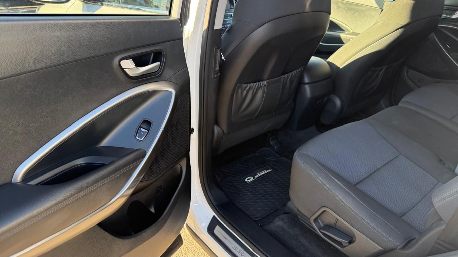 Hyundai GRAND SANTA FE NC 3.3 GLS 2WD 2019 - Imagen 19 de 20