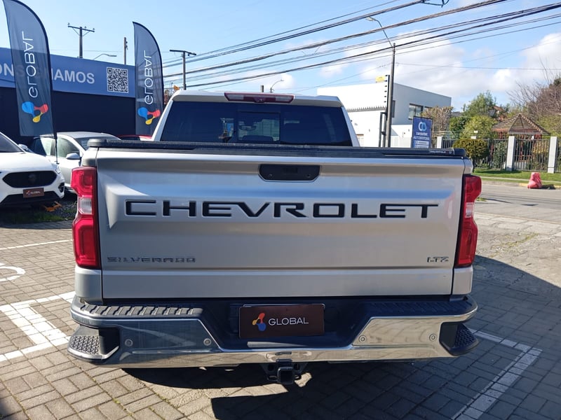 Chevrolet SILVERADO CC LTZ 4X4 3.0 AUT 2022 - Imagen 3 de 14