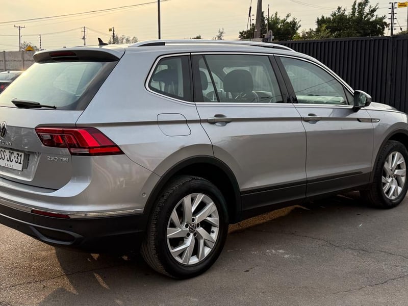 Volkswagen TIGUAN 1.4 AT 2023 - Imagen 5 de 20