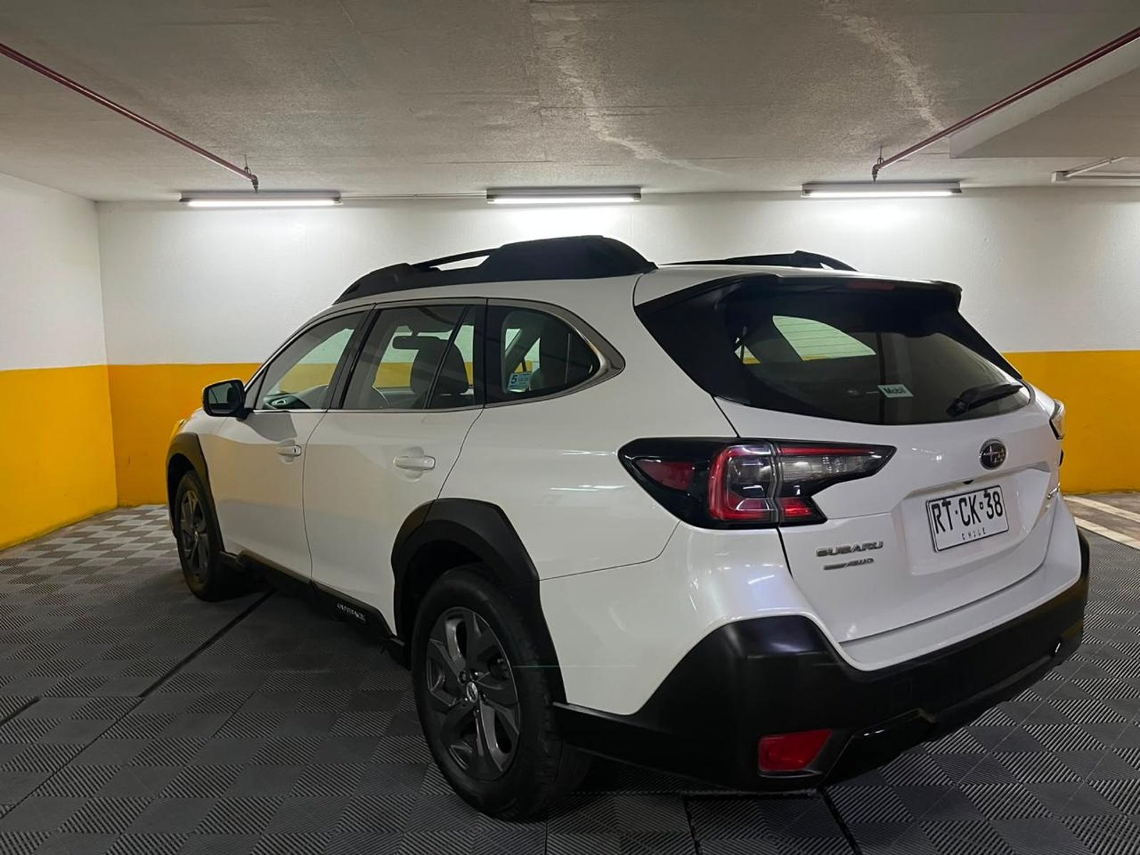 Subaru OUTBACK 4X4 2.5 AT 2022 - Foto 3 de 19