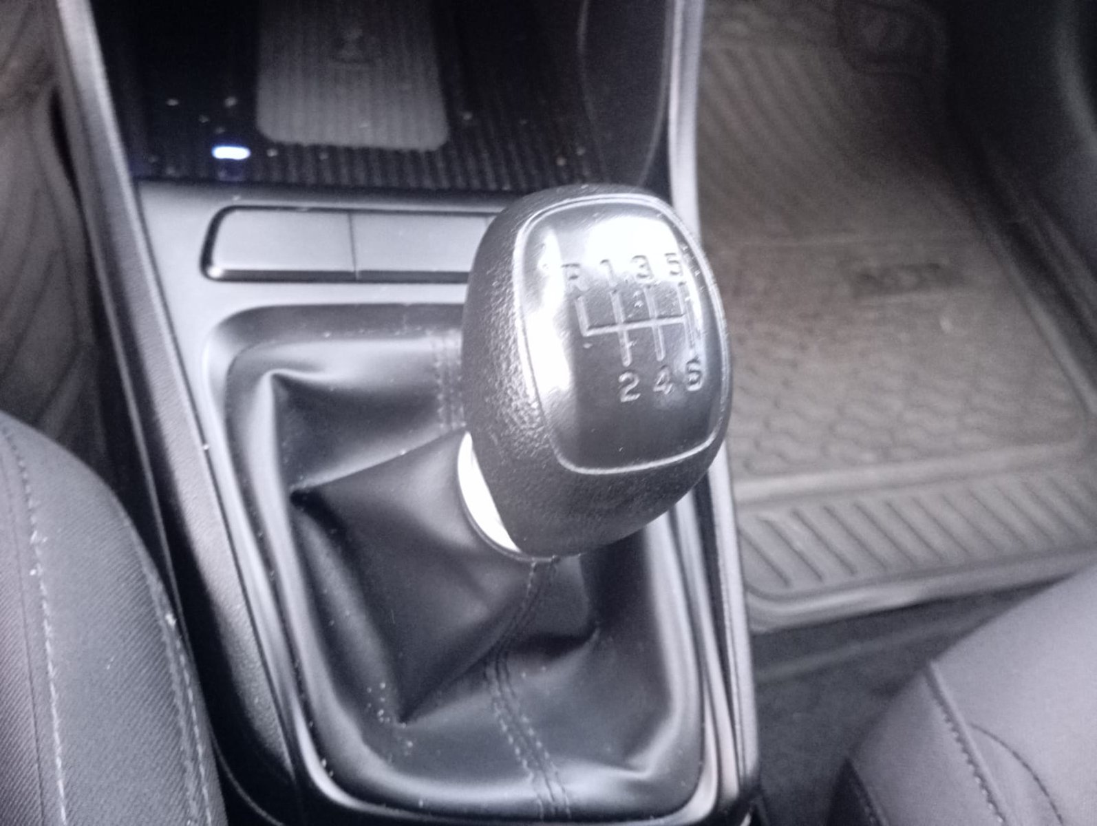 HYUNDAI ACCENT BN7I MPI 1.5 2024 - Imagen 12 de 13