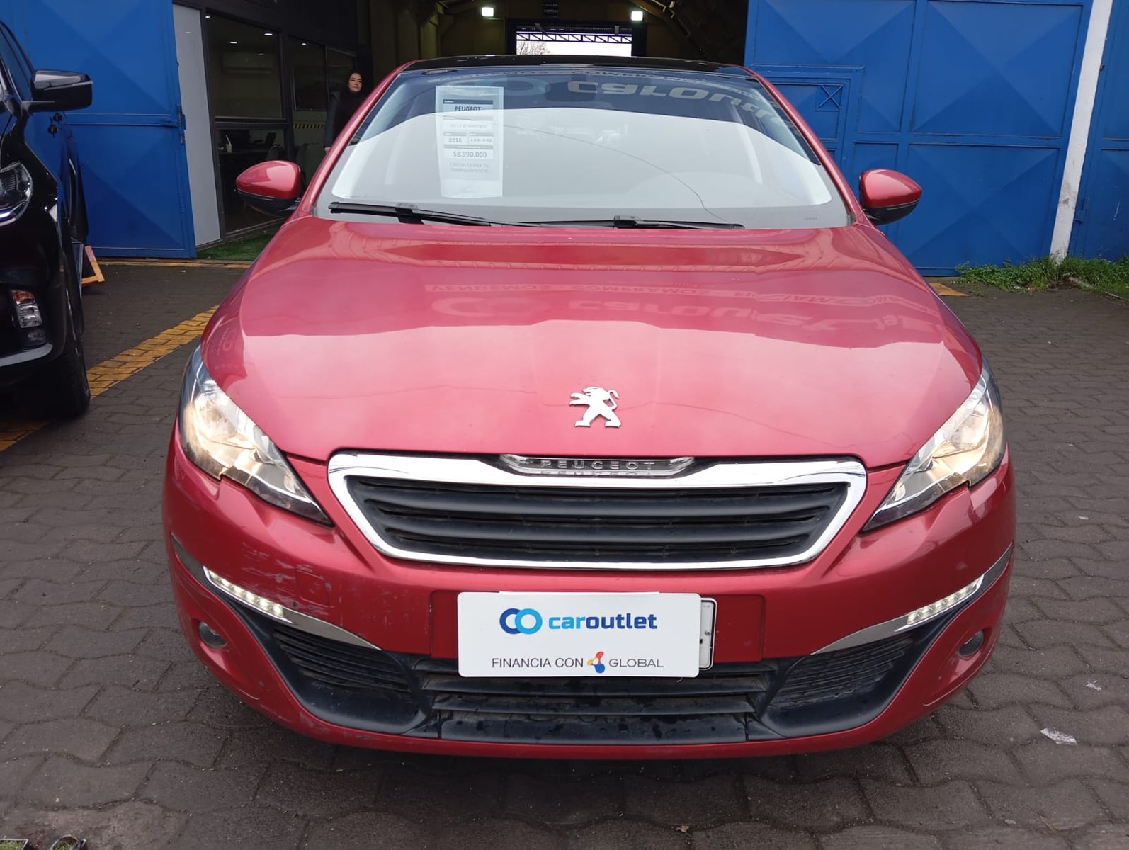 PEUGEOT 308 ALLURE PURETECH 1.2 AUT 2018 - Imagen 6 de 13