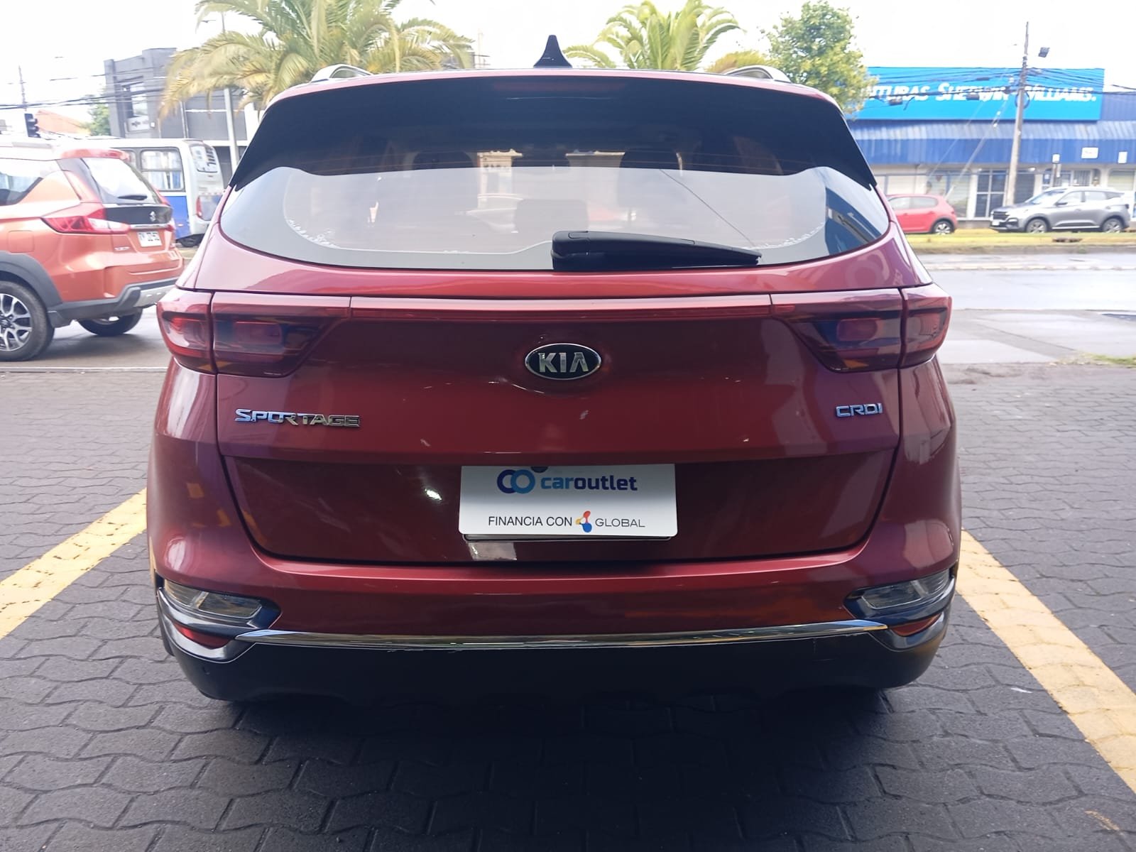 Kia SPORTAGE LX 2.0 2020 - Foto 3 de 12