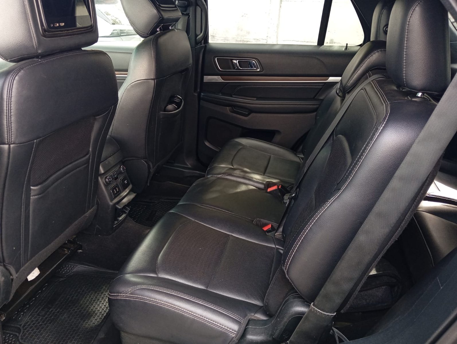 Ford EXPLORER LTD 4X4 2.3 AUT 2020 - Imagen 12 de 13