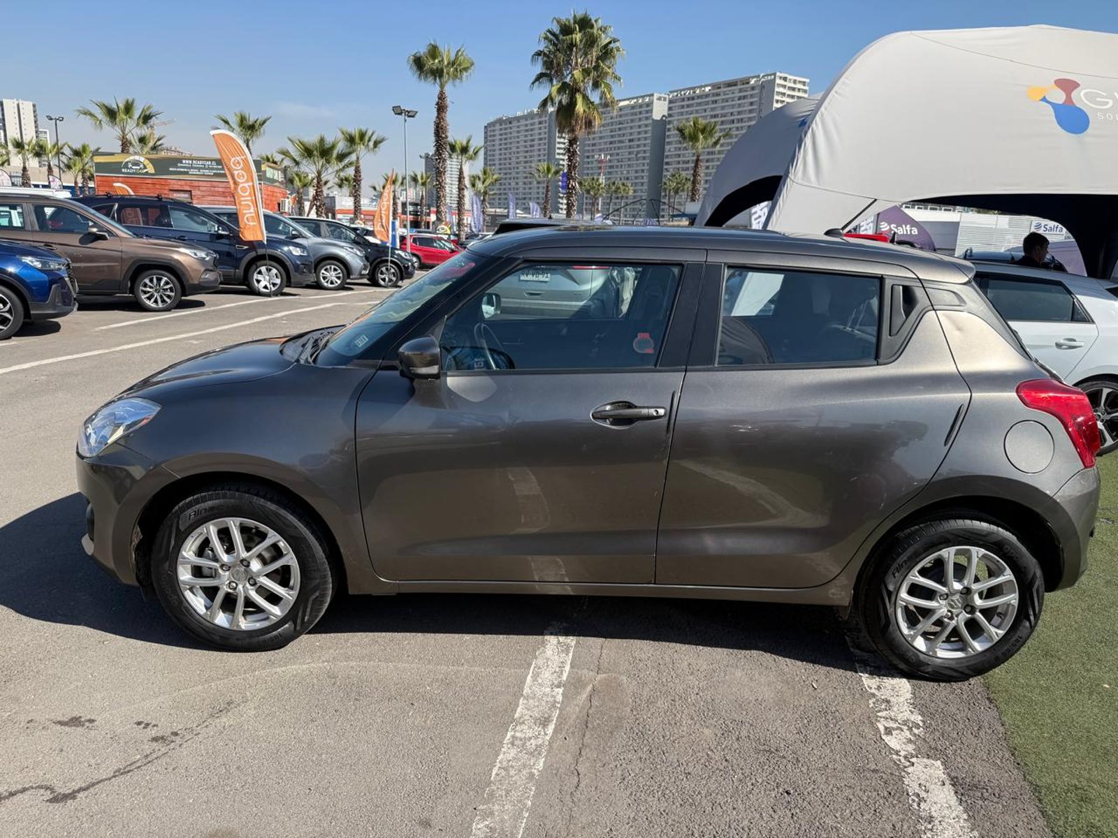 Suzuki SWIFT GL SPORT HB 1.2 2023 - Foto 2 de 20