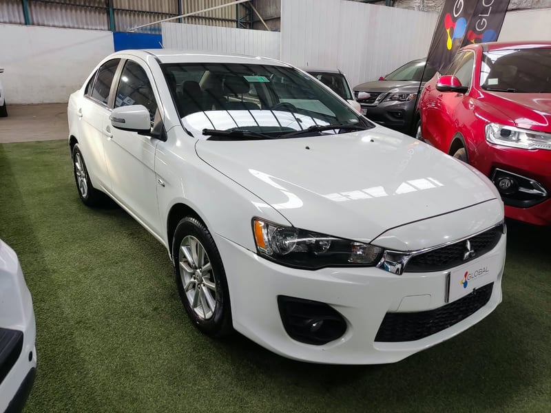 Mitsubishi LANCER RT 1.8 AUT 2018 - Imagen 7 de 14