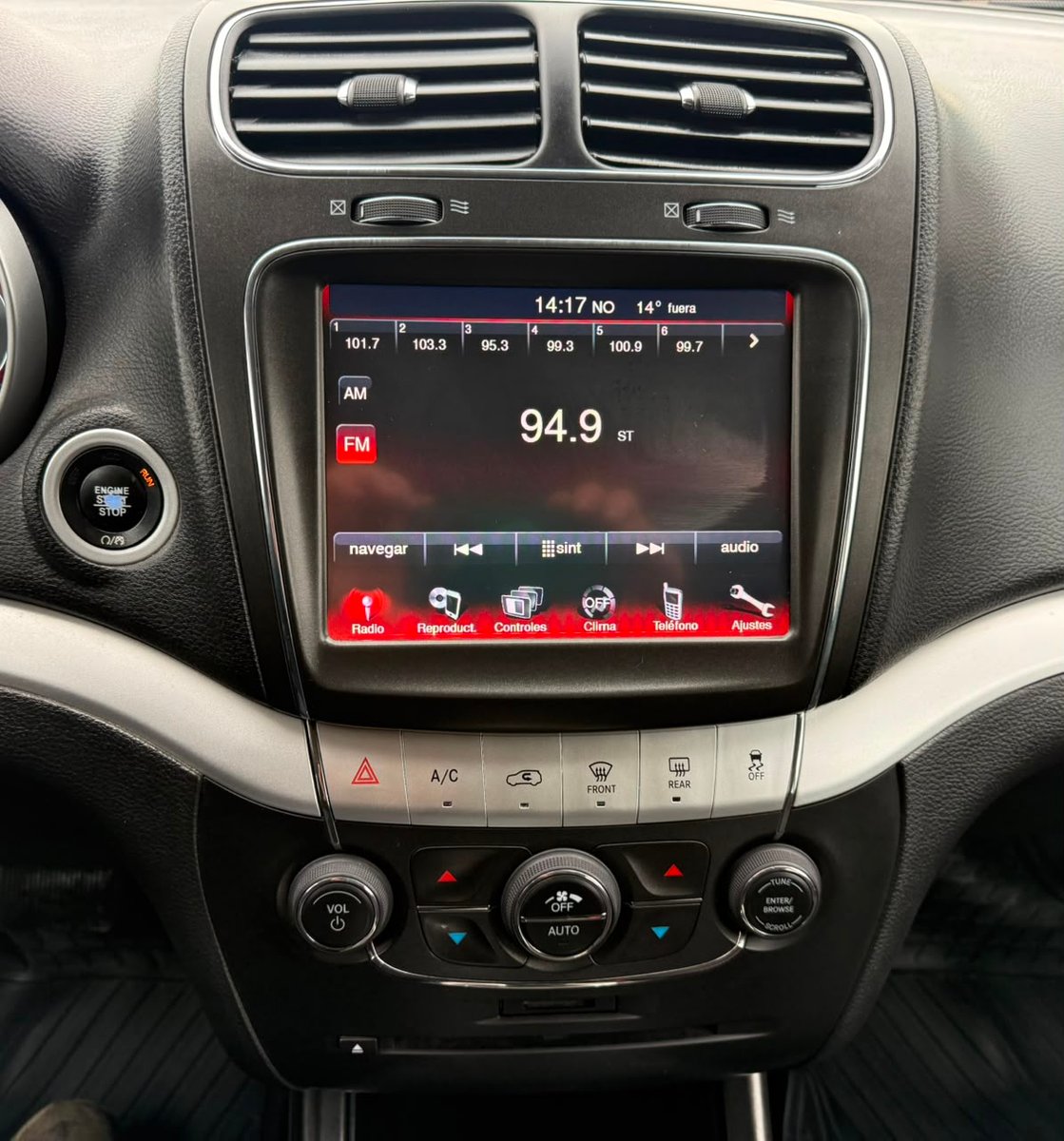 Dodge JOURNEY SE 2.4L AT 2018 - Imagen 14 de 19