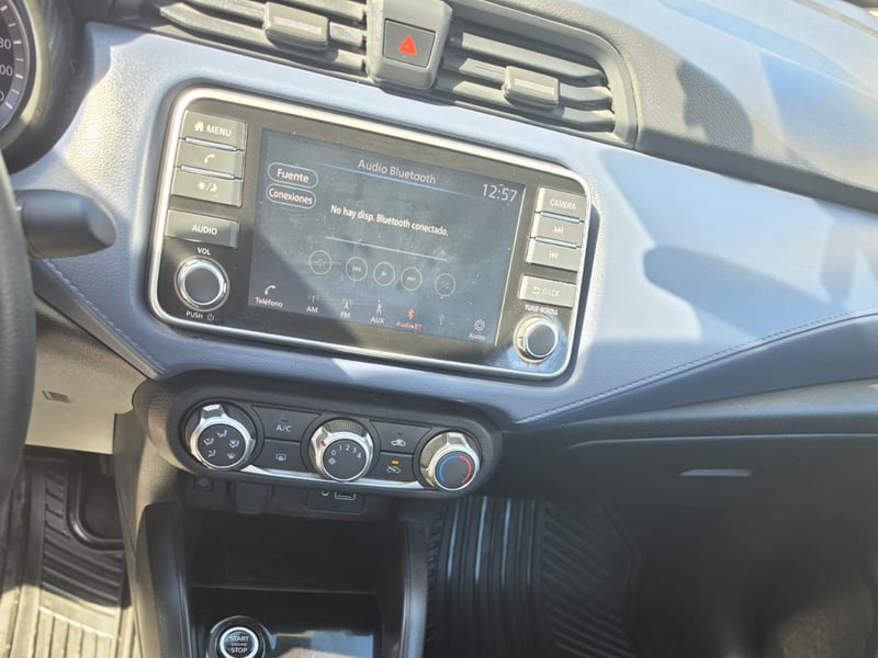 Nissan VERSA ADVANCE 1.6 AUT 2024 - Imagen 9 de 11