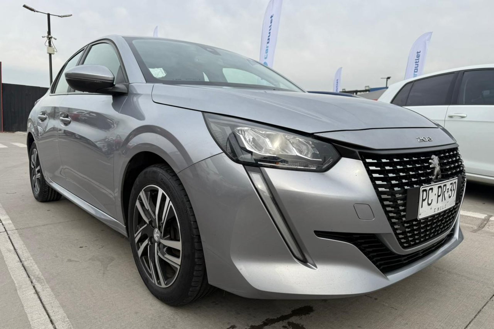 PEUGEOT 208 ALLURE BLUEHDI 1.5 2021 - Imagen 7 de 18