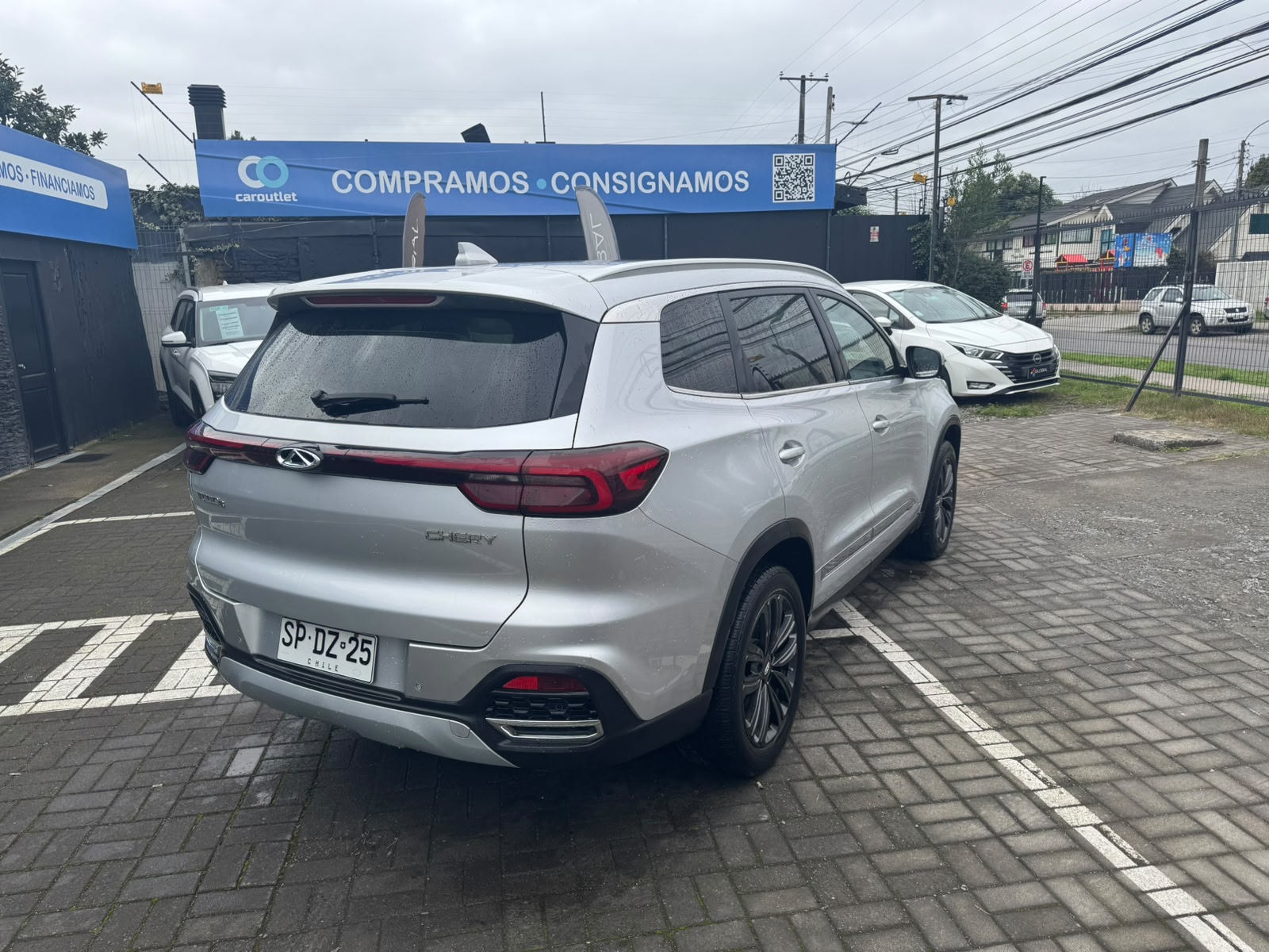 Chery TIGGO 8 1.5 2023 - Foto 4 de 10