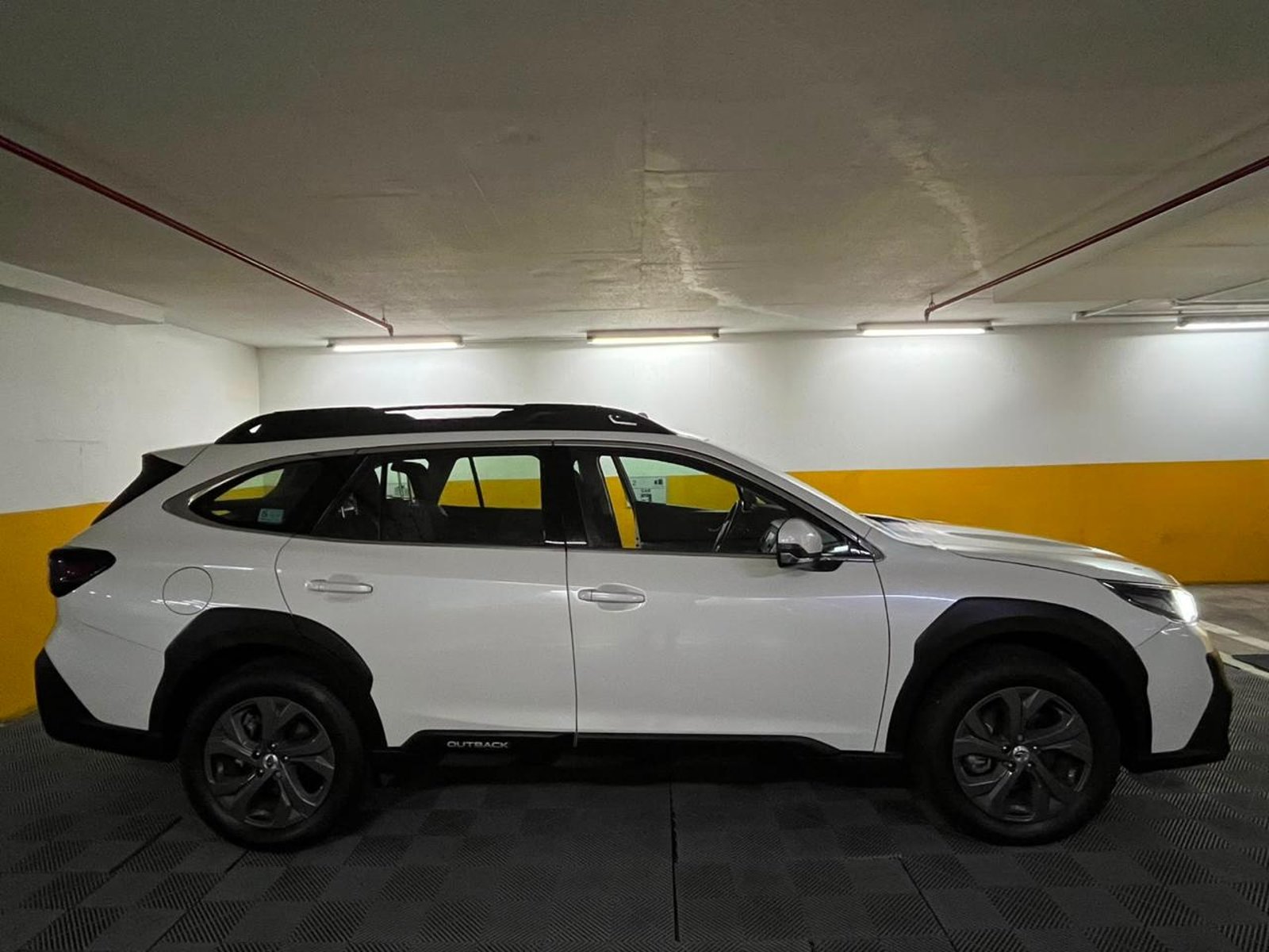 SUBARU OUTBACK 4X4 2.5 AT 2022 - Imagen 6 de 19