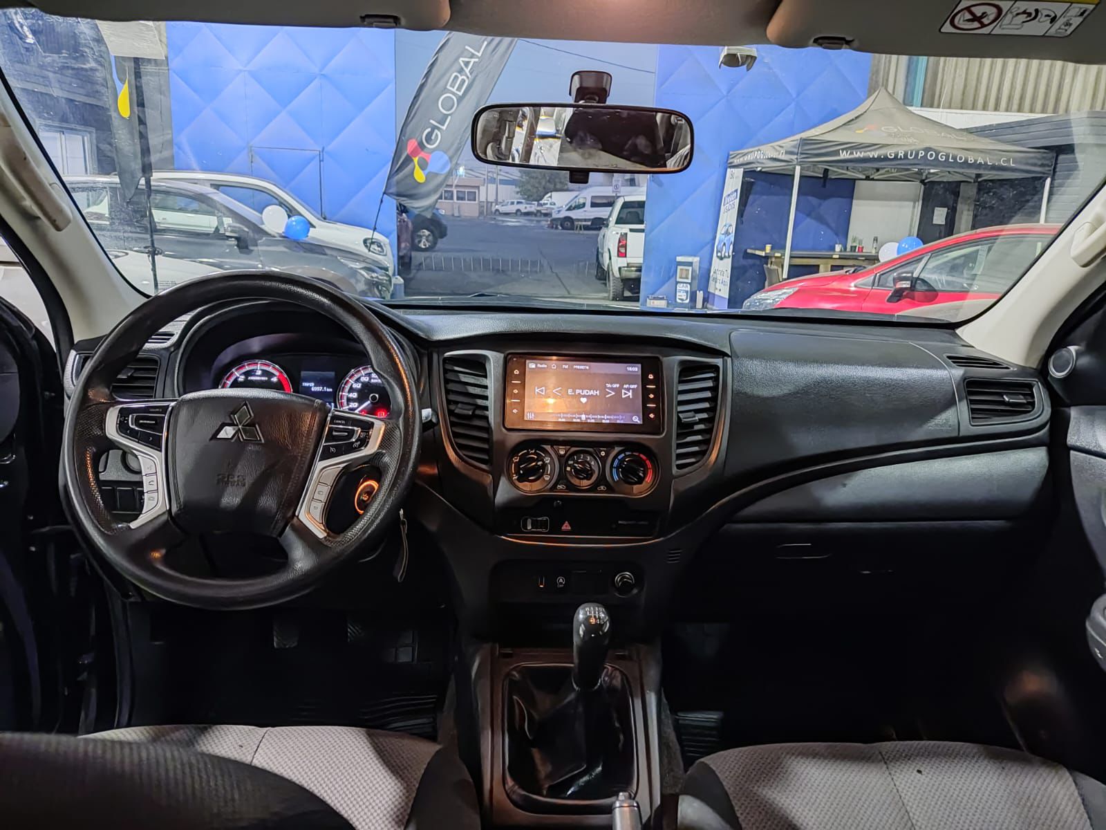 Mitsubishi L200 WORK 2.2 2024 - Imagen 11 de 12