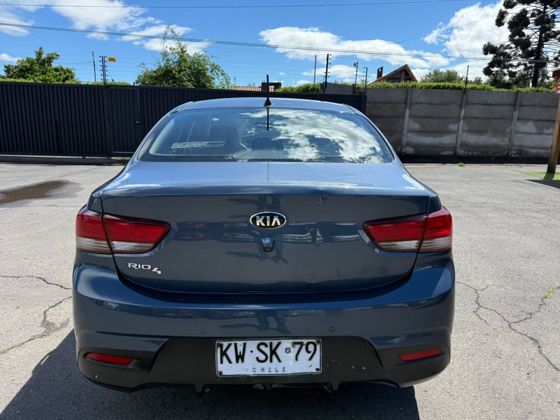 Kia RIO 4 LX 1.4 2019 - Imagen 3 de 18