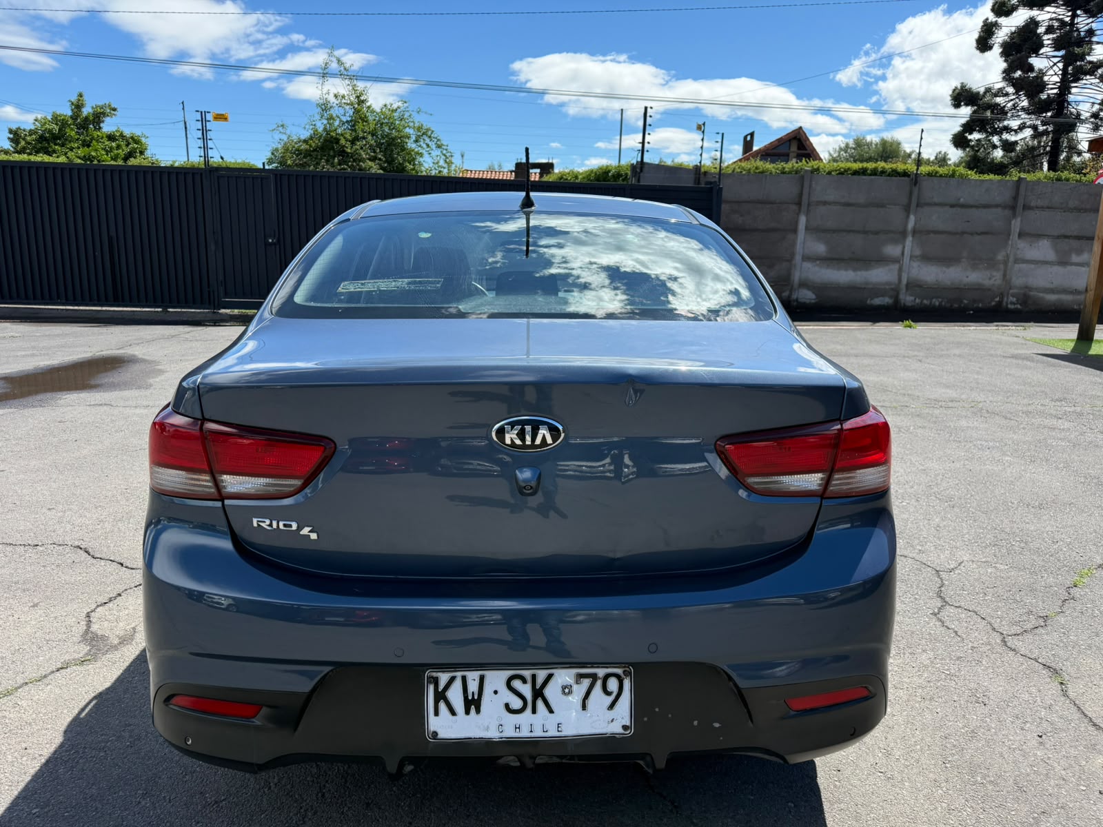 Kia RIO 4 LX 1.4 2019 - Foto 3 de 18