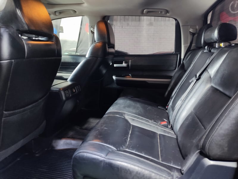 Toyota TUNDRA DCAB 4X4 5.7 2019 - Imagen 14 de 14