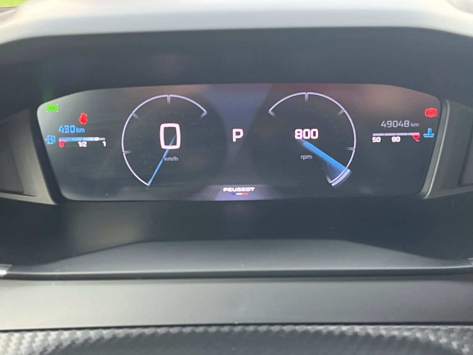Peugeot 2008 BLUE HDI 130 EAT8 1.5 AUT 2025 - Imagen 13 de 18