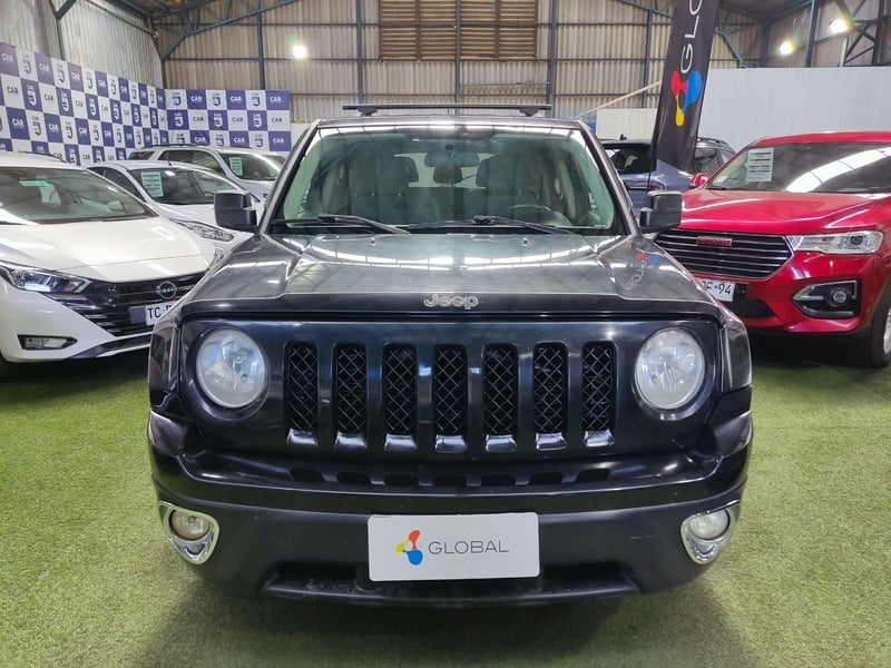 Jeep PATRIOT 4X4 2.4 AUT 2011 - Imagen 8 de 16