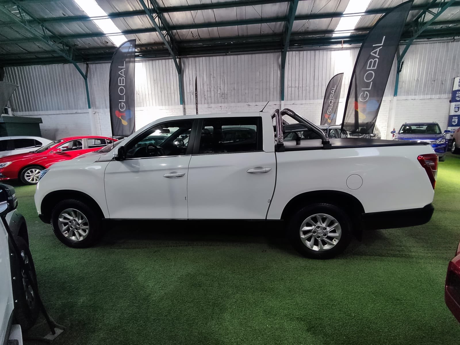 SsangYong MUSSO GRAND 2.2 2021 - Foto 2 de 14