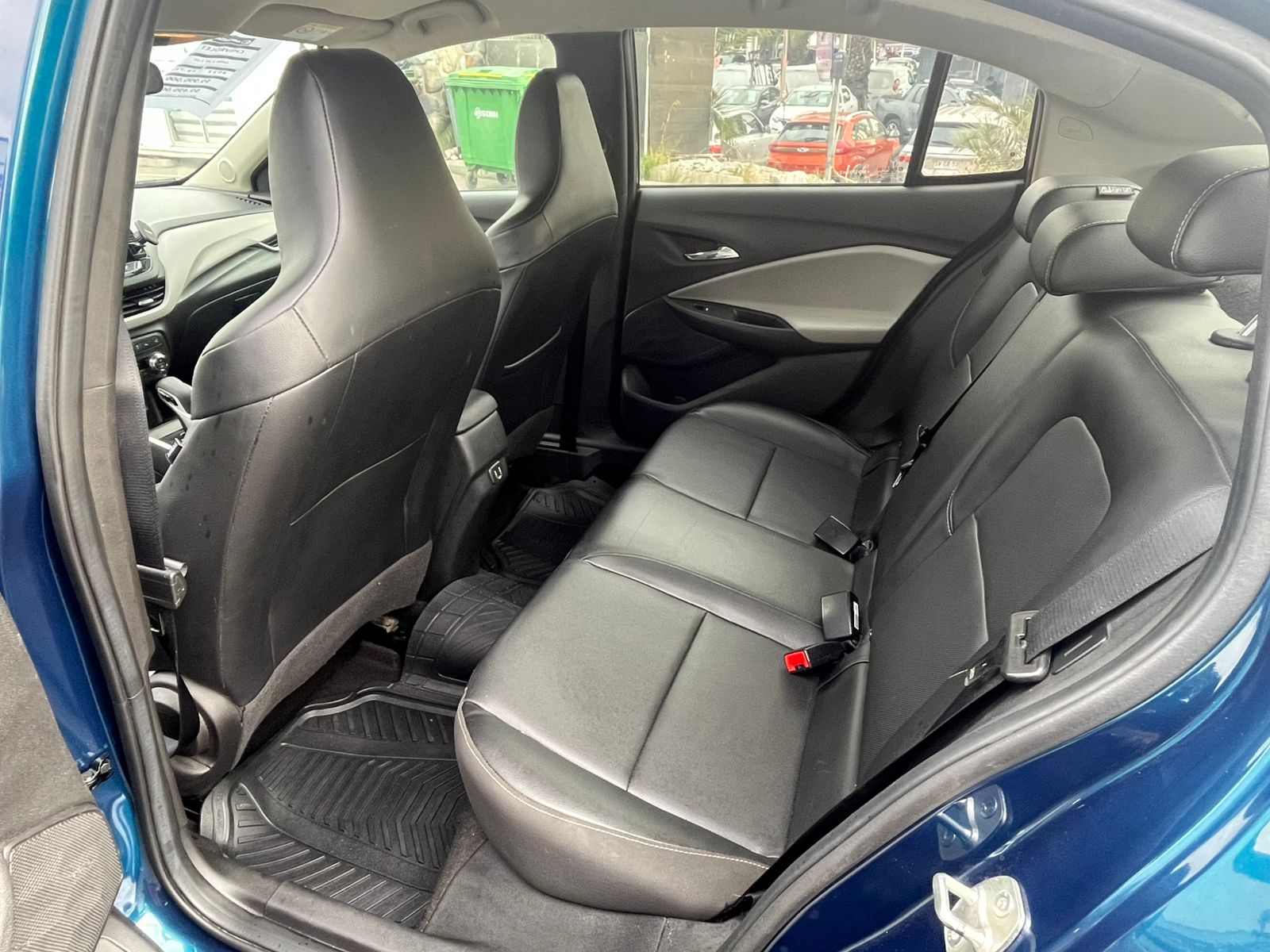 Chevrolet ONIX II 1.0 AT 2022 - Imagen 16 de 17