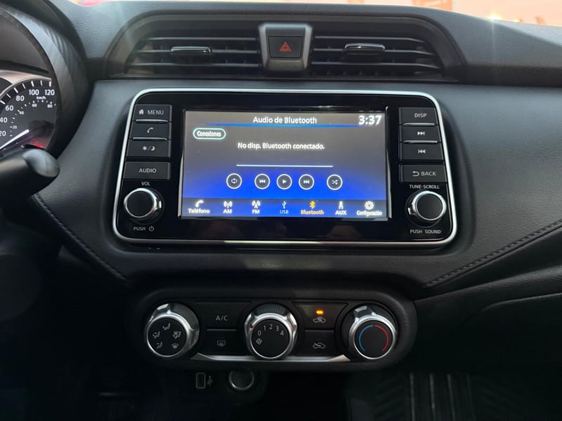 Nissan VERSA SENCE 1.6 2024 - Imagen 15 de 19