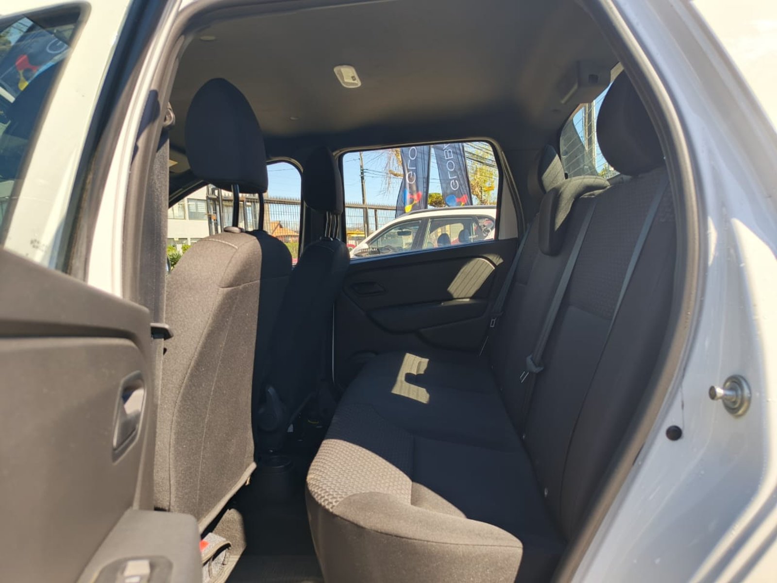 Renault OROCH ZEN 1.6 2025 - Imagen 11 de 11