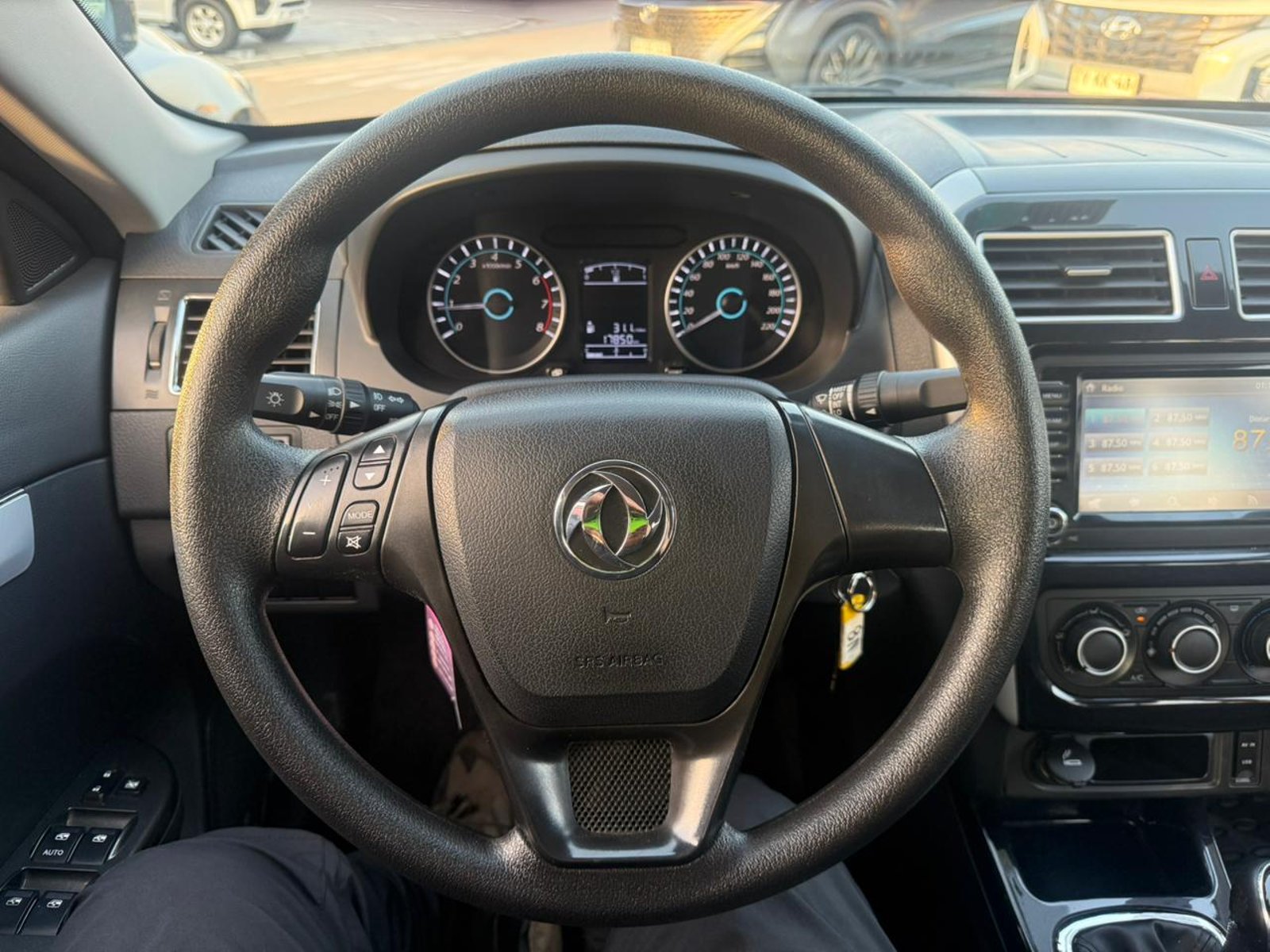 Dongfeng JOYEAR S50 1.5 2022 - Imagen 11 de 18