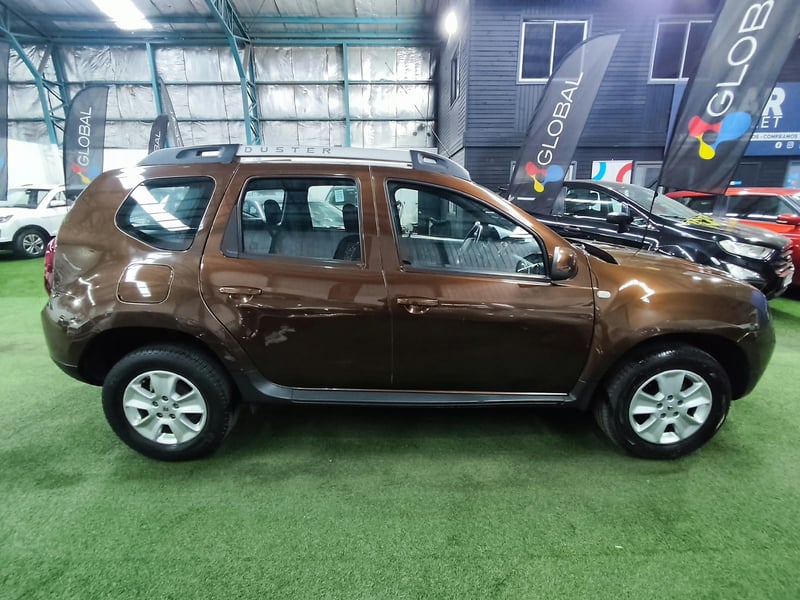 Renault DUSTER DYNAMIQUE 1.6 2017 - Imagen 6 de 15